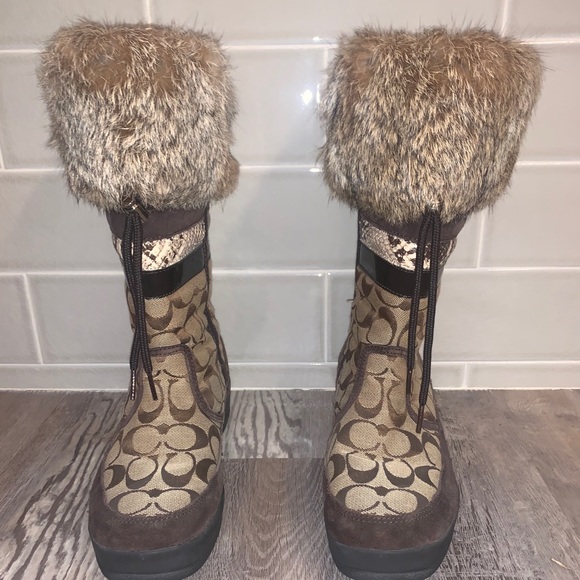 Coach snow boots